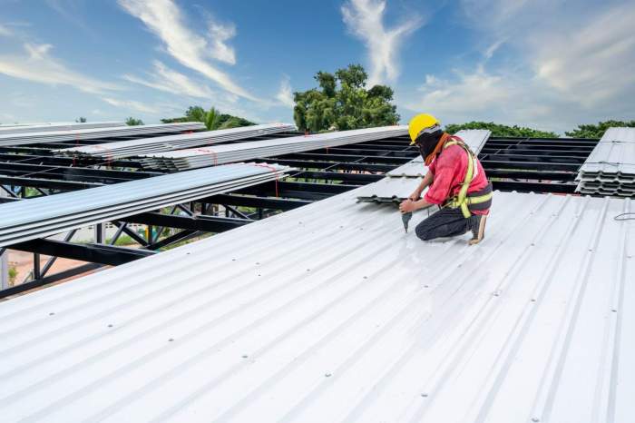 Emergency Commercial Roof Repair Denver, CO - Emergency Roofing Services