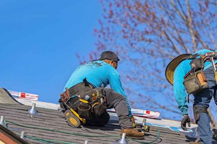 Commercial Roof Repair - MEC Builds