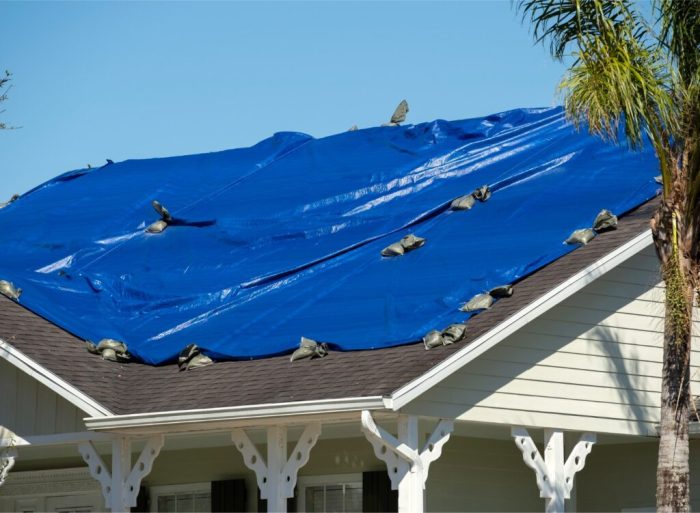 Emergency roof tarp services
