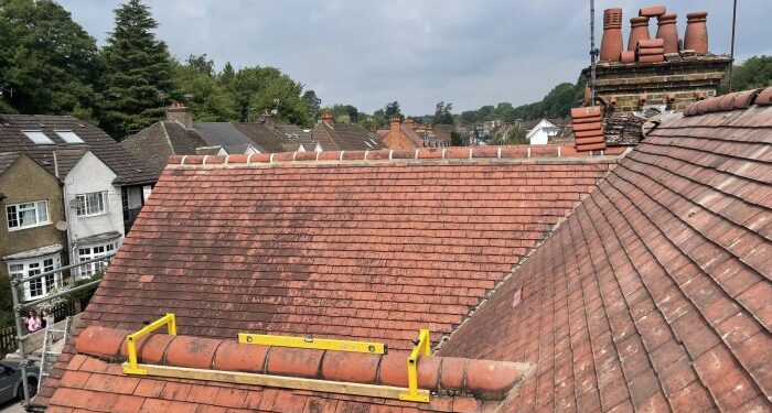 Roof installation companies london