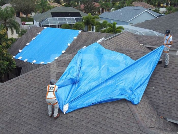 Emergency tarp tarping roof